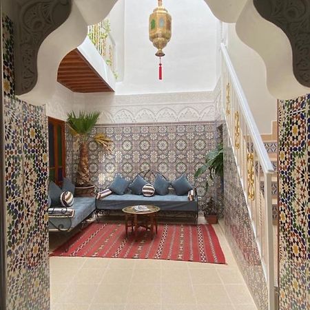 ホテル Dar Dikrayat マラケシュ エクステリア 写真